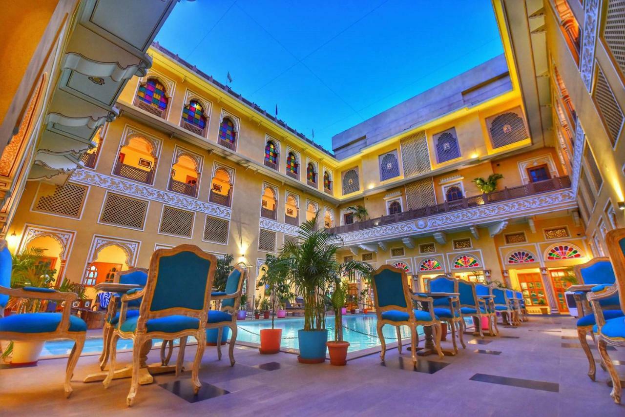 นิพพาน พาเลซ-อะ เฮอริเทจ โอเต็ล แอนด์ สปา Hotel ชัยปุระ ภายนอก รูปภาพ